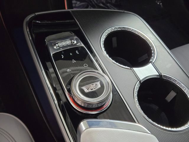 Used 2024 Cadillac Lyriq Luxury image 35