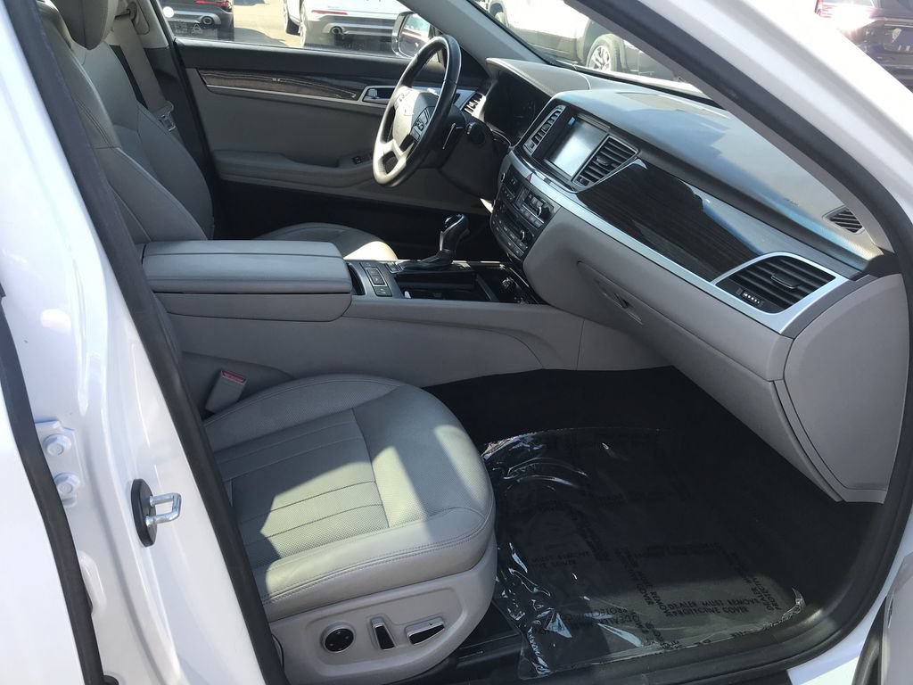 Used 2017 Genesis G80 3.8 w/ Option Group 02 AWD/4WD image 15