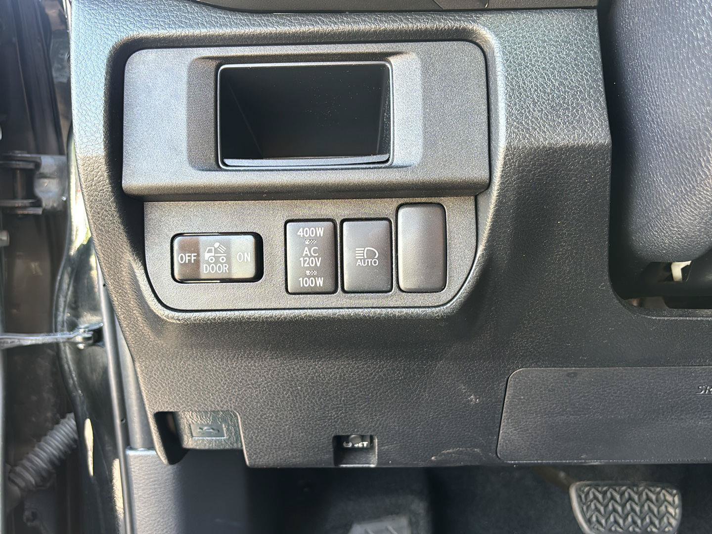 Used 2019 Toyota Tacoma TRD Pro AWD/4WD image 29