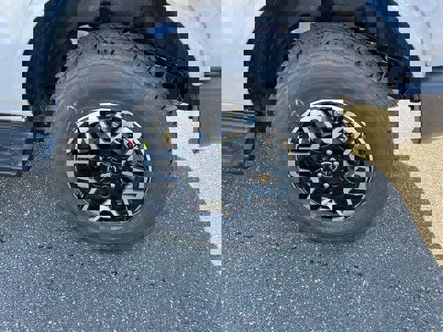 New 2025 Ford Bronco Outer Banks image 21