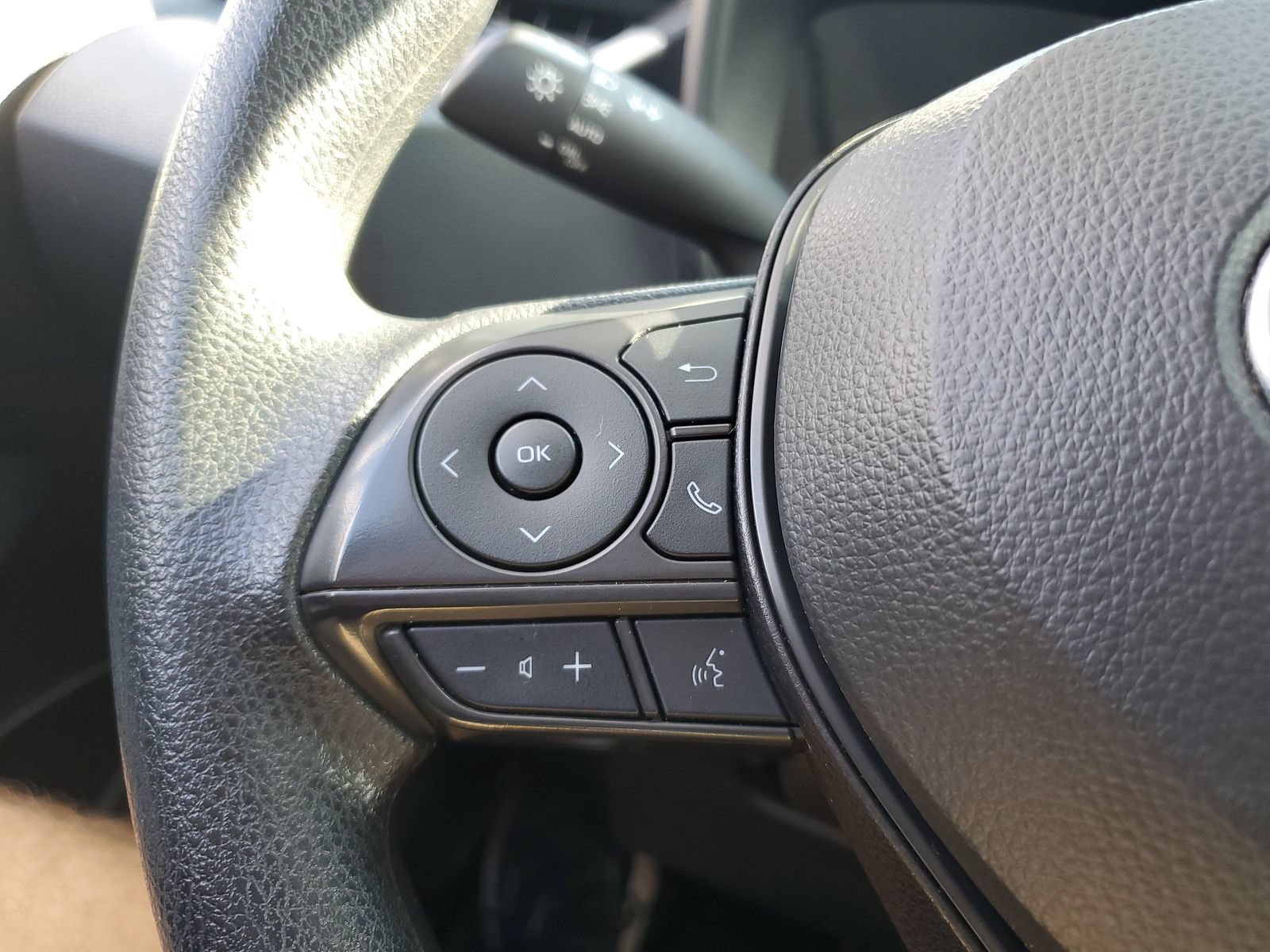 Certified 2024 Toyota Corolla LE FWD image 23