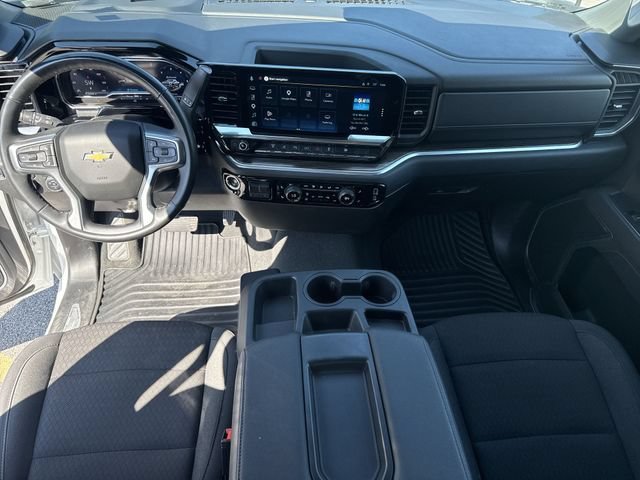 Used 2025 Chevrolet Silverado 2500 LT w/ Safety Package AWD/4WD image 20