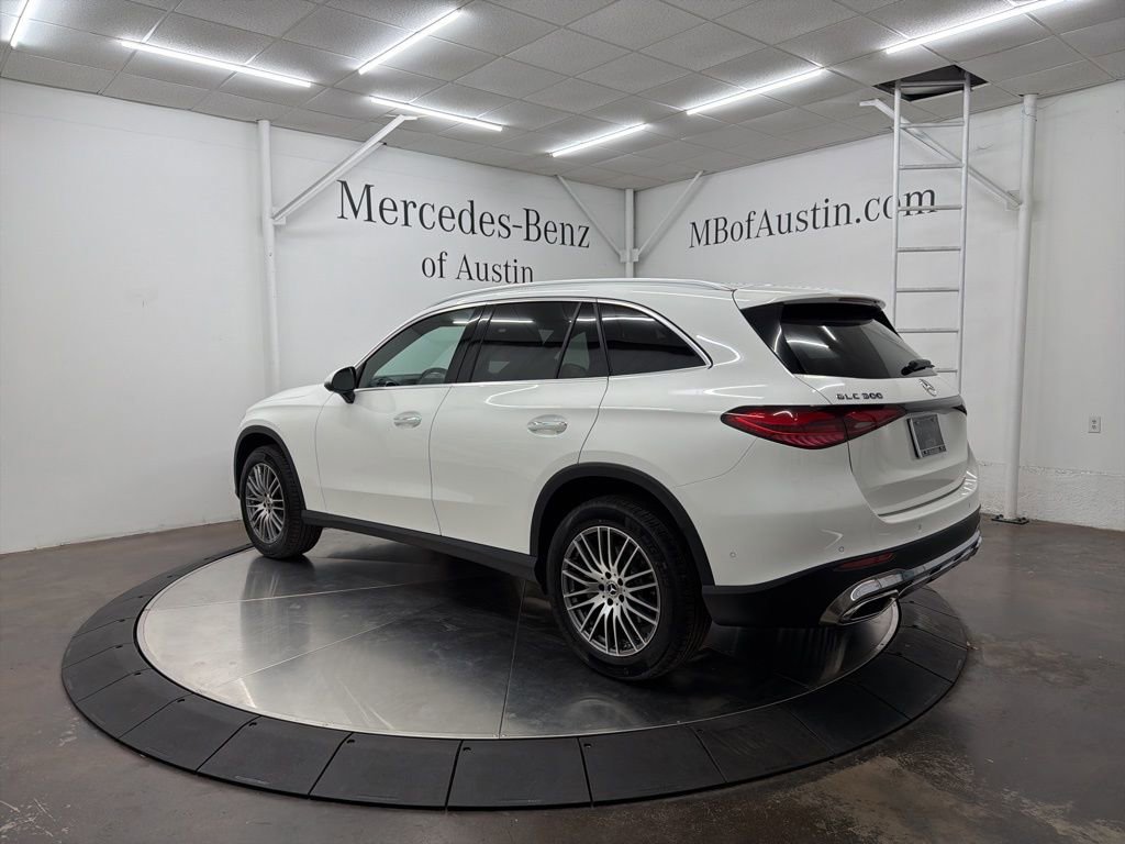 New 2026 Mercedes-Benz GLC 300 image 5