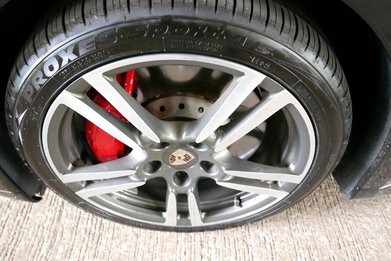 Used 2012 Porsche Panamera Turbo S image 40
