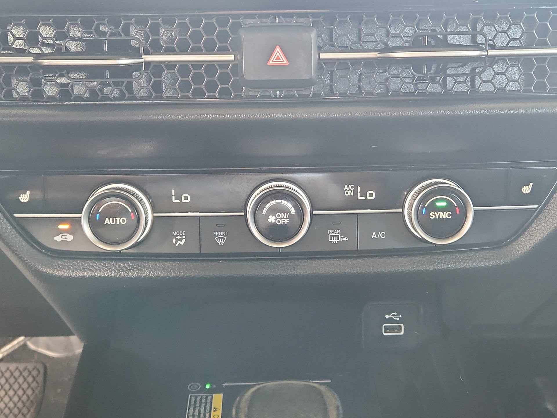Used 2024 Honda HR-V EX-L image 17