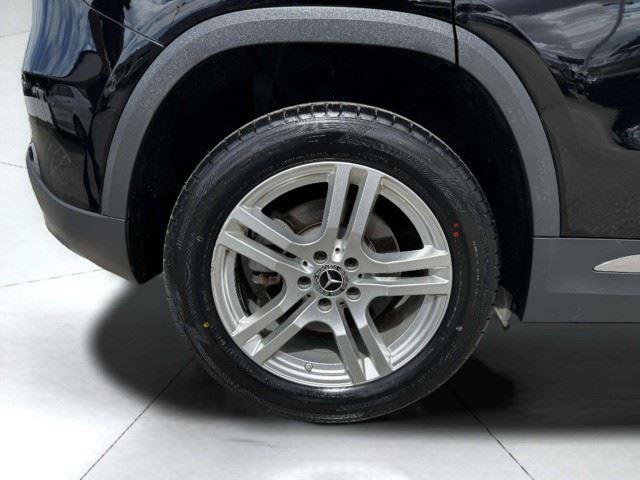 Used 2021 Mercedes-Benz GLA 250 4MATIC w/ Premium Package image 56