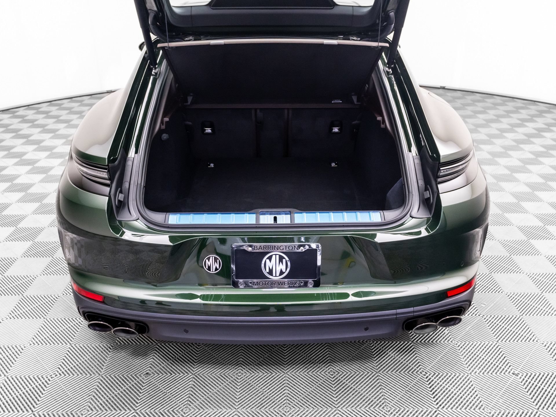 New 2026 Porsche Panamera 4 AWD/4WD image 27