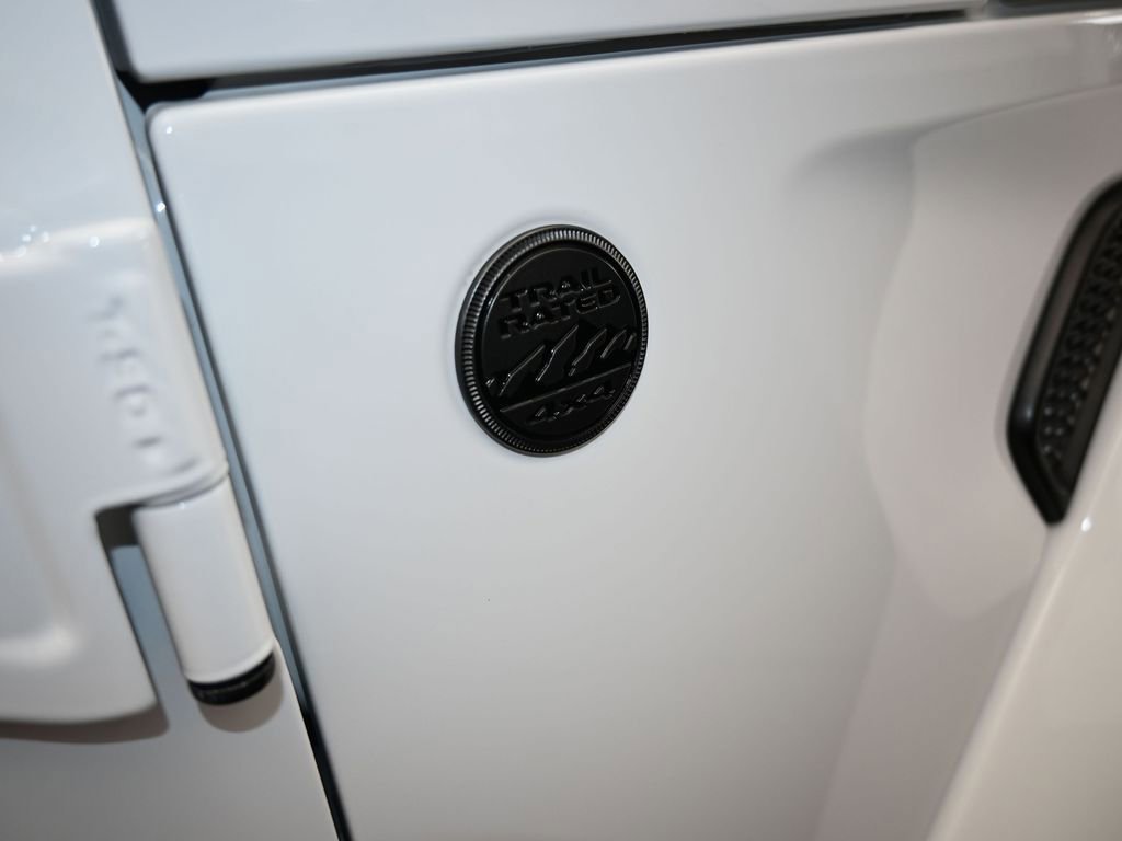 Used 2024 Jeep Gladiator Sport w/ Premium Package image 49