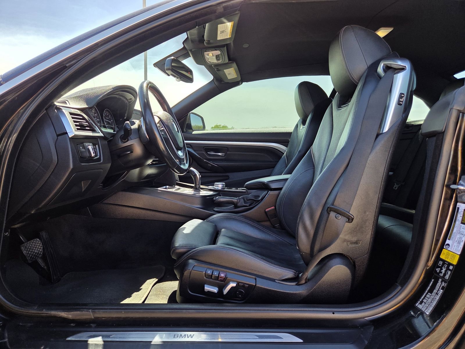 Used 2018 BMW 430i xDrive Convertible AWD/4WD image 12