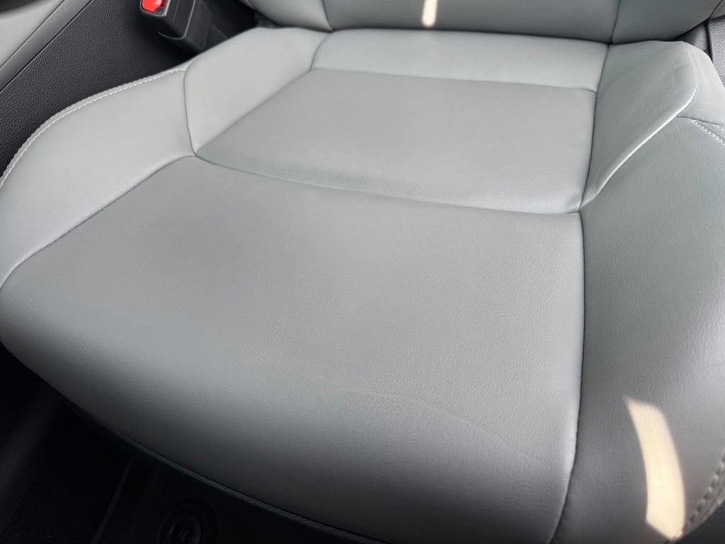 Used 2024 Toyota Venza XLE AWD/4WD image 26