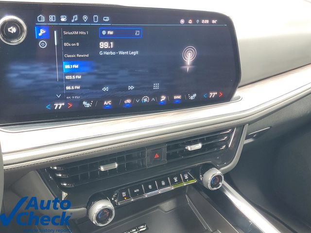 Used 2025 Chevrolet Tahoe Z71 AWD/4WD image 26