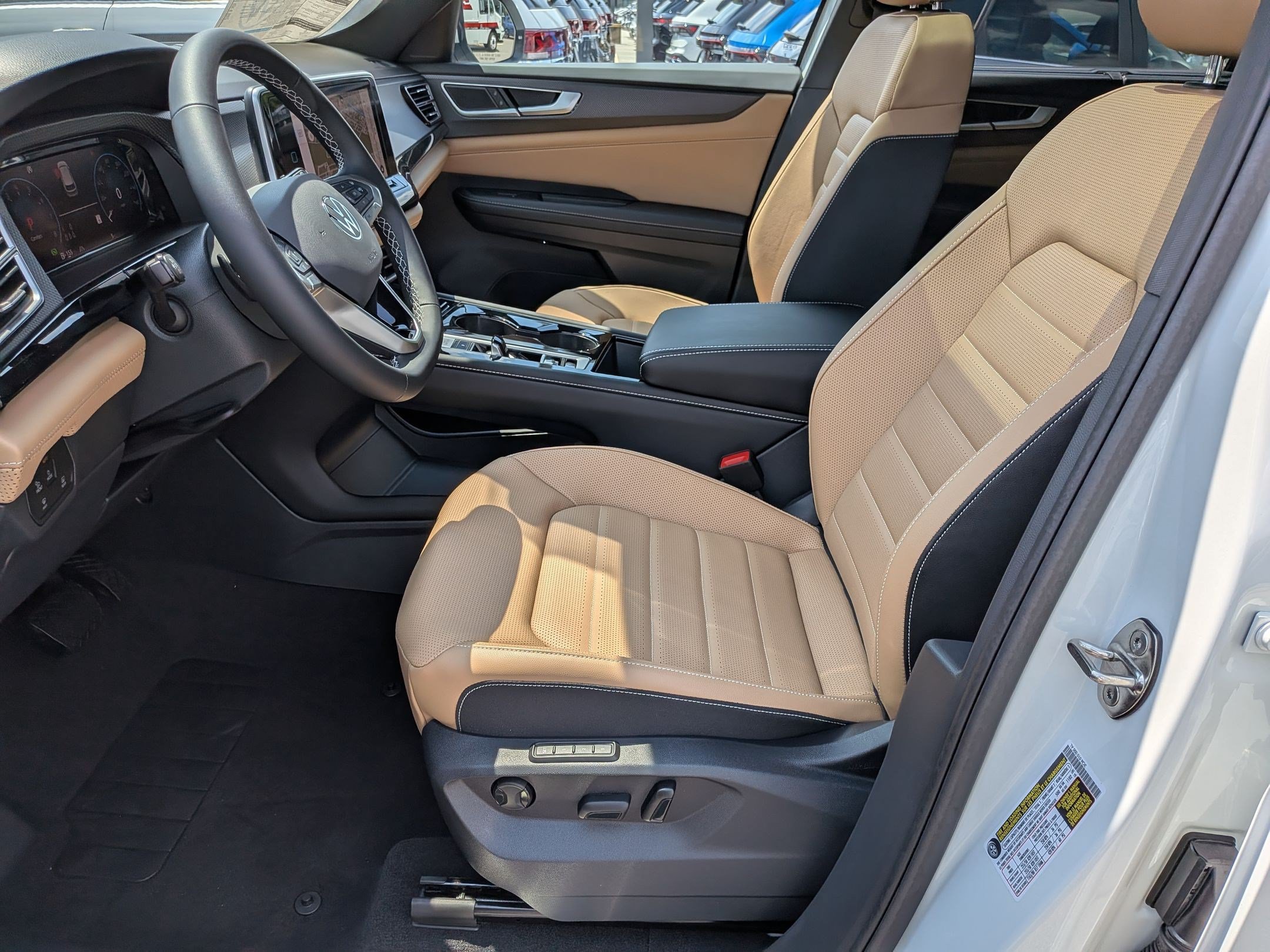 New 2026 Volkswagen Atlas Cross Sport SEL AWD/4WD image 14