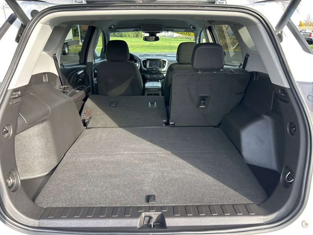 Used 2022 GMC Terrain SLE w/ Driver Convenience Package image 31
