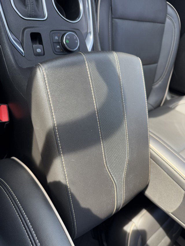 Certified 2022 Chevrolet Traverse Premier w/ LPO, Floor Liner Package image 39