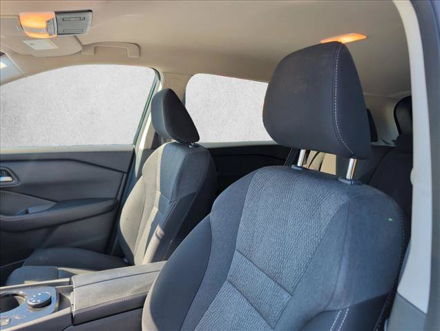 Used 2024 Nissan Rogue SV AWD/4WD image 13