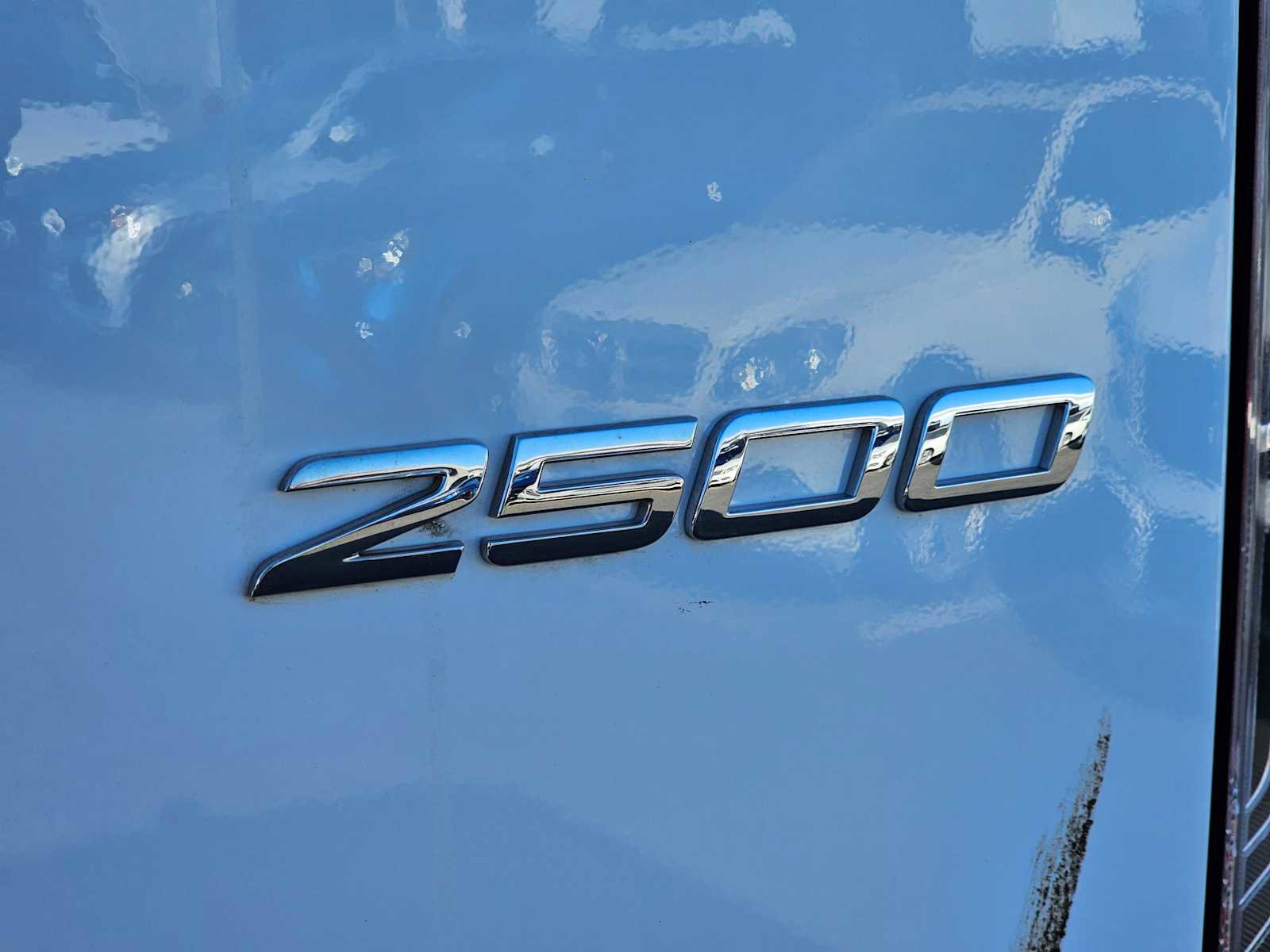 Used 2025 Mercedes-Benz Sprinter 2500 image 15