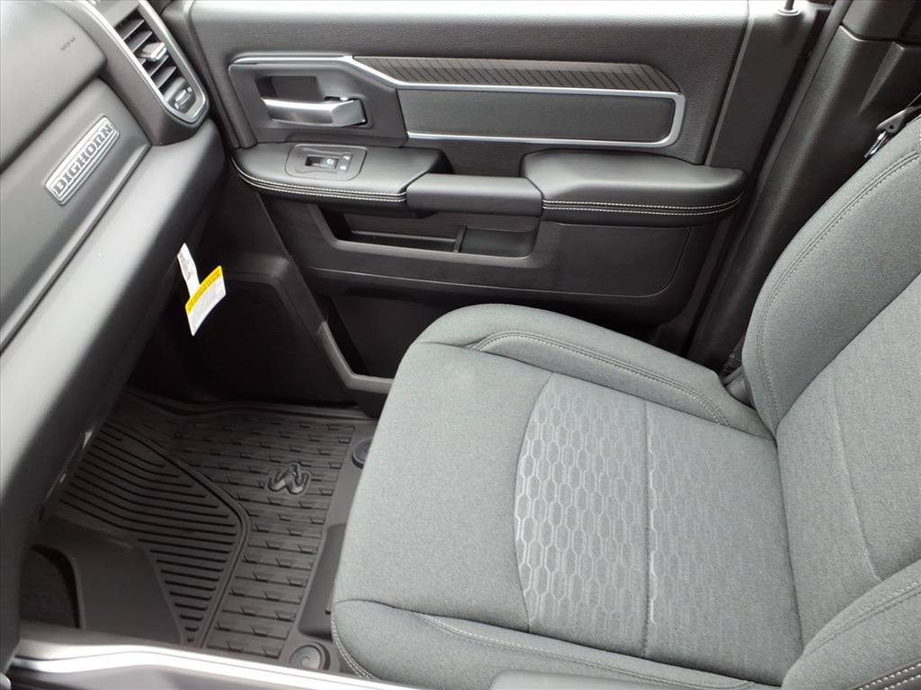 New 2026 RAM 2500 Big Horn AWD/4WD image 35
