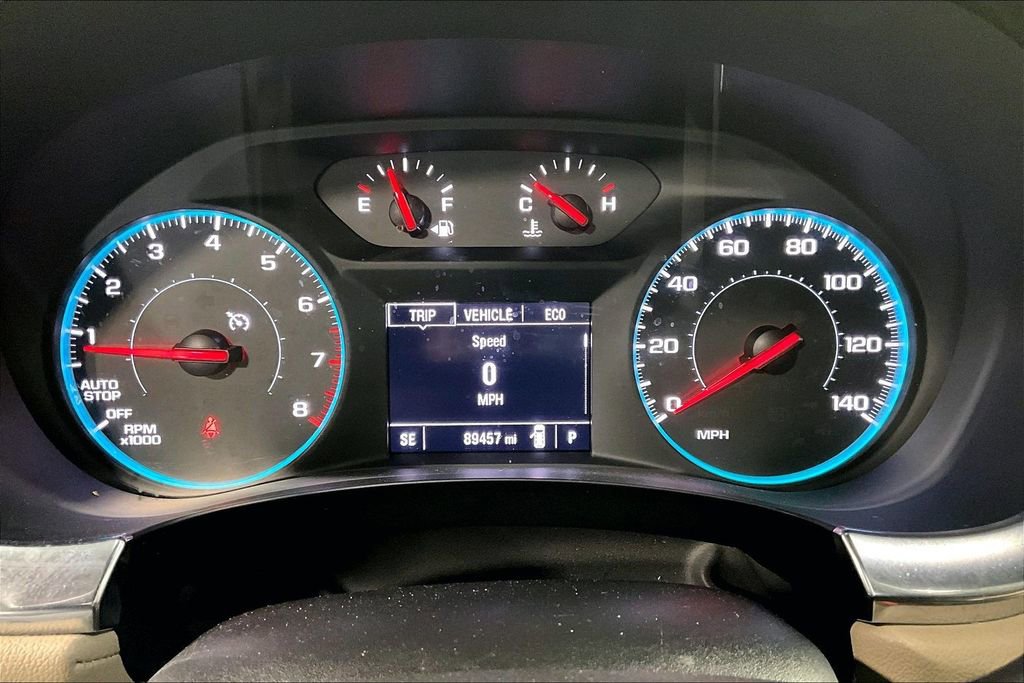 Used 2023 Chevrolet Traverse LS image 25