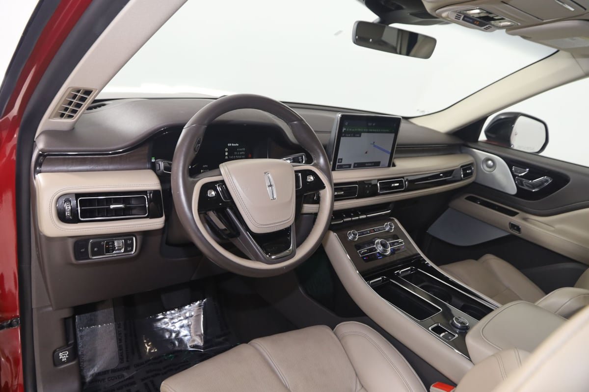 Used 2020 Lincoln Aviator Reserve w/ Equipment Group 202A AWD/4WD image 31
