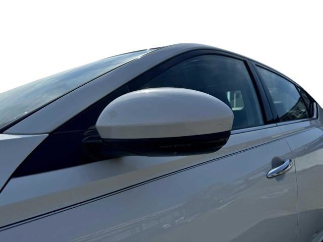 Used 2022 Nissan Altima 2.5 SL AWD/4WD image 14