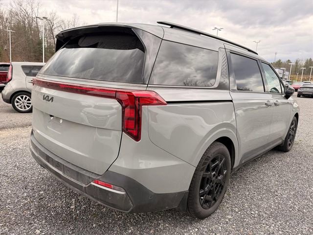 Used 2025 Kia Carnival SX w/ SX Dark Edition Package image 16