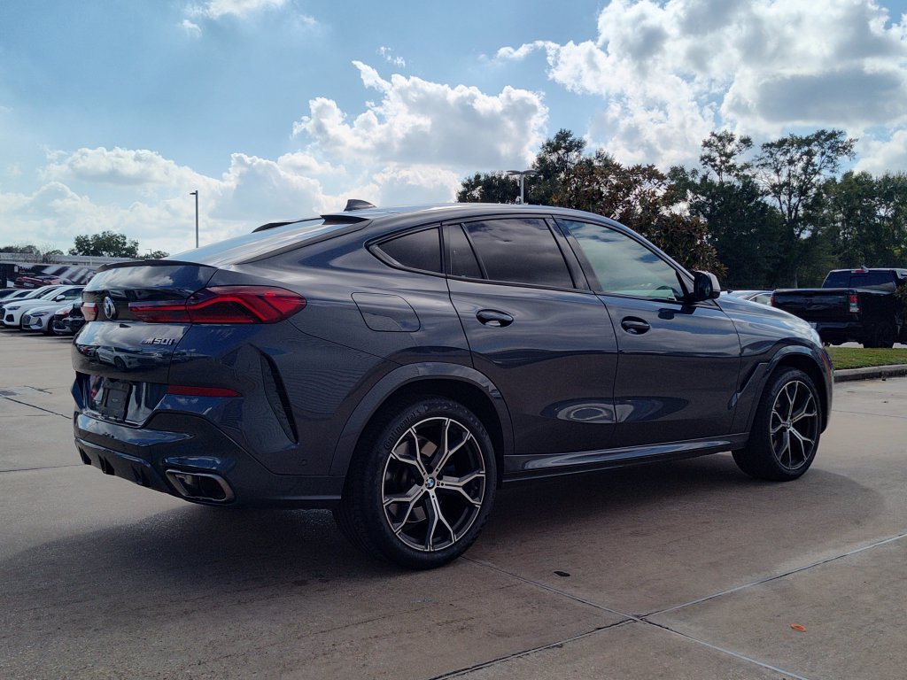 Used 2021 BMW X6 M50i w/ Premium Package AWD/4WD image 11