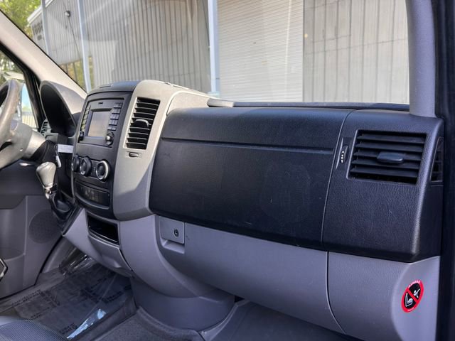Used 2018 Mercedes-Benz Sprinter 2500 image 15