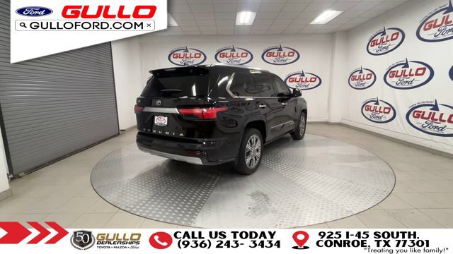 Used 2024 Toyota Sequoia Capstone AWD/4WD image 2