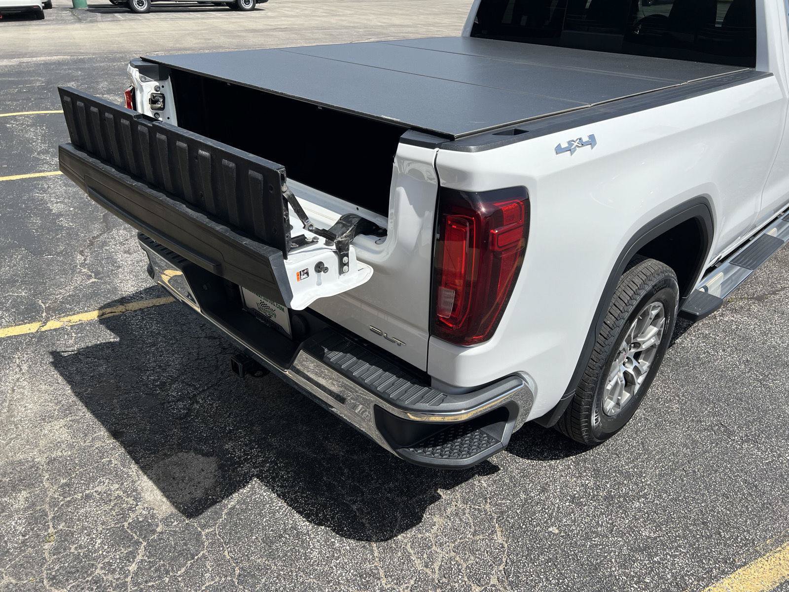 Used 2020 GMC Sierra 1500 SLT w/ SLT Convenience Package AWD/4WD image 54