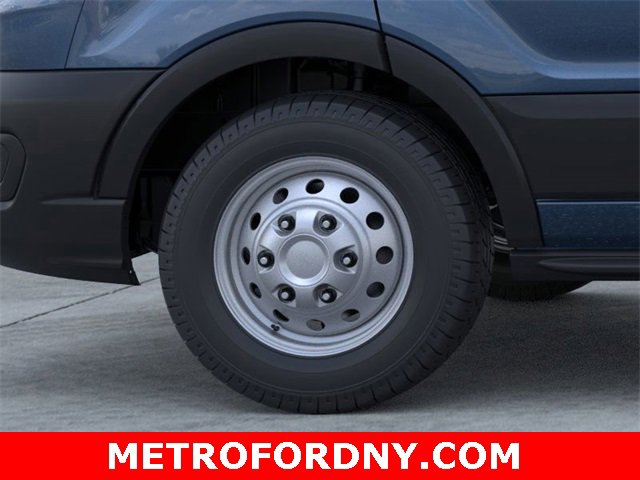New 2026 Ford Transit 250 148 Medium Roof Extended AWD image 19