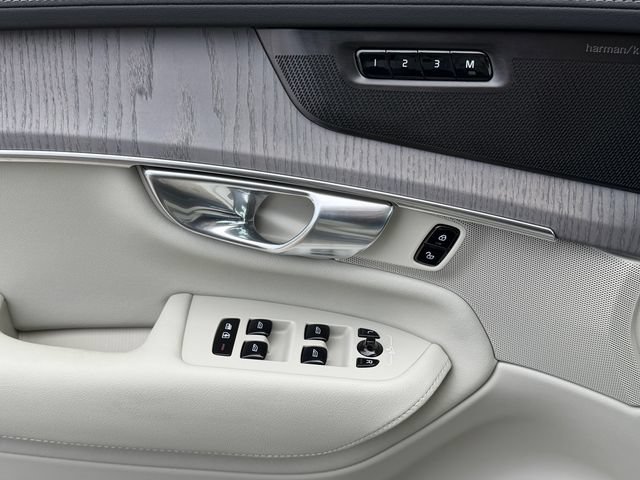 Certified 2026 Volvo XC90 B6 Ultra w/ Protection Package AWD/4WD image 29
