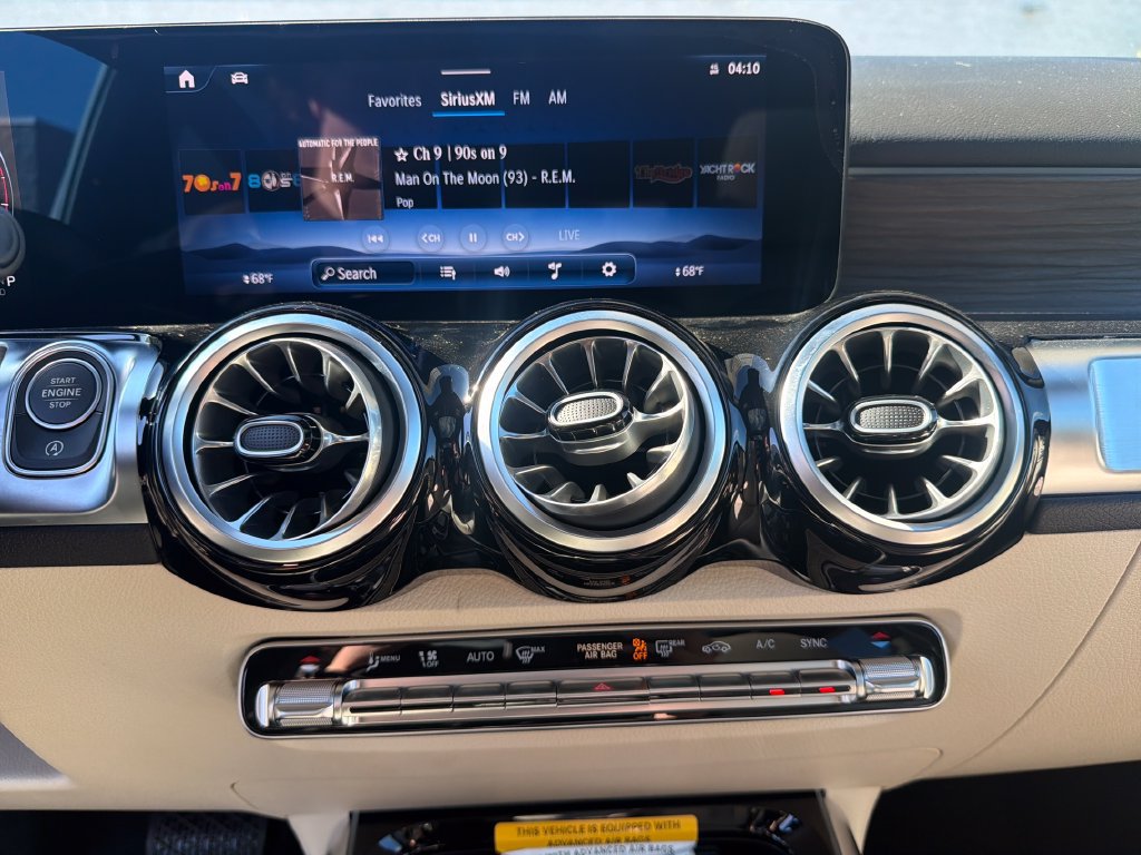 New 2026 Mercedes-Benz GLB 250 4MATIC image 23