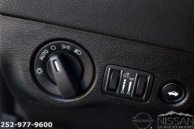 Used 2022 Dodge Charger SXT image 24