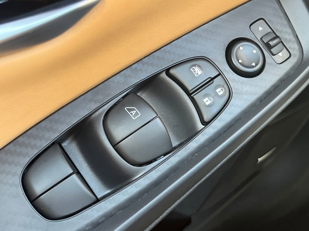 New 2025 Nissan Sentra SV w/ SV Premium Package image 20