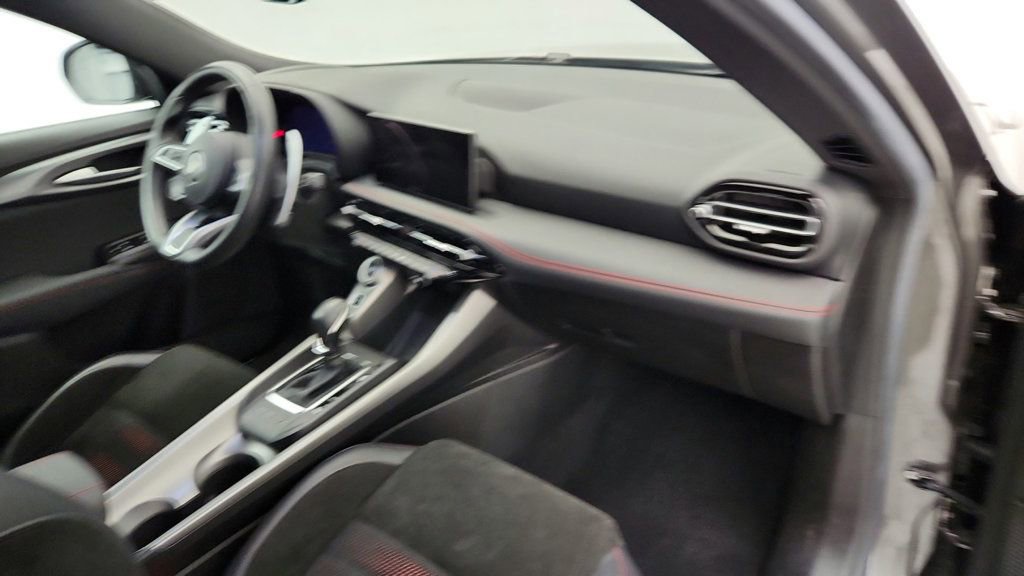 Used 2024 Dodge Hornet R/T w/ Track Pack image 24