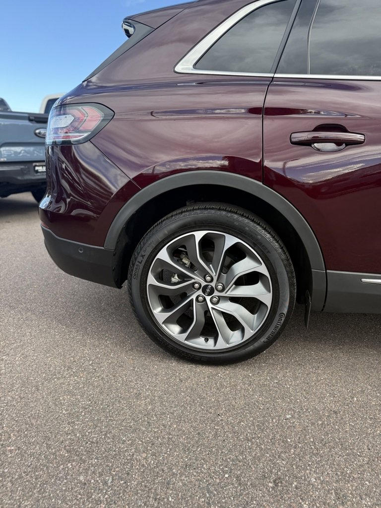 Certified 2022 Lincoln Nautilus Reserve image 29