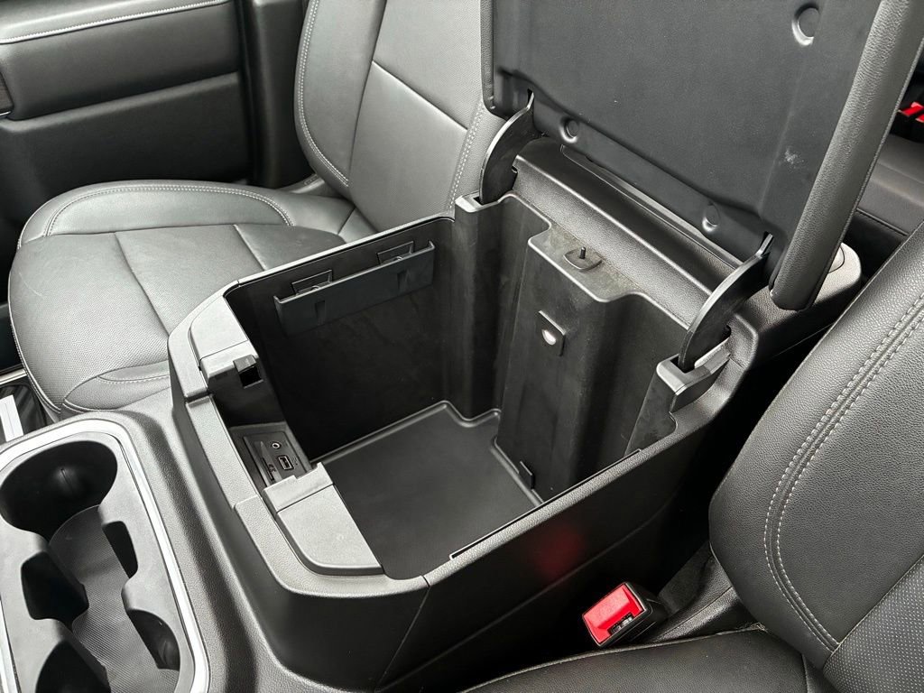 Used 2022 Chevrolet Silverado 2500 LTZ w/ LTZ Premium Package image 35