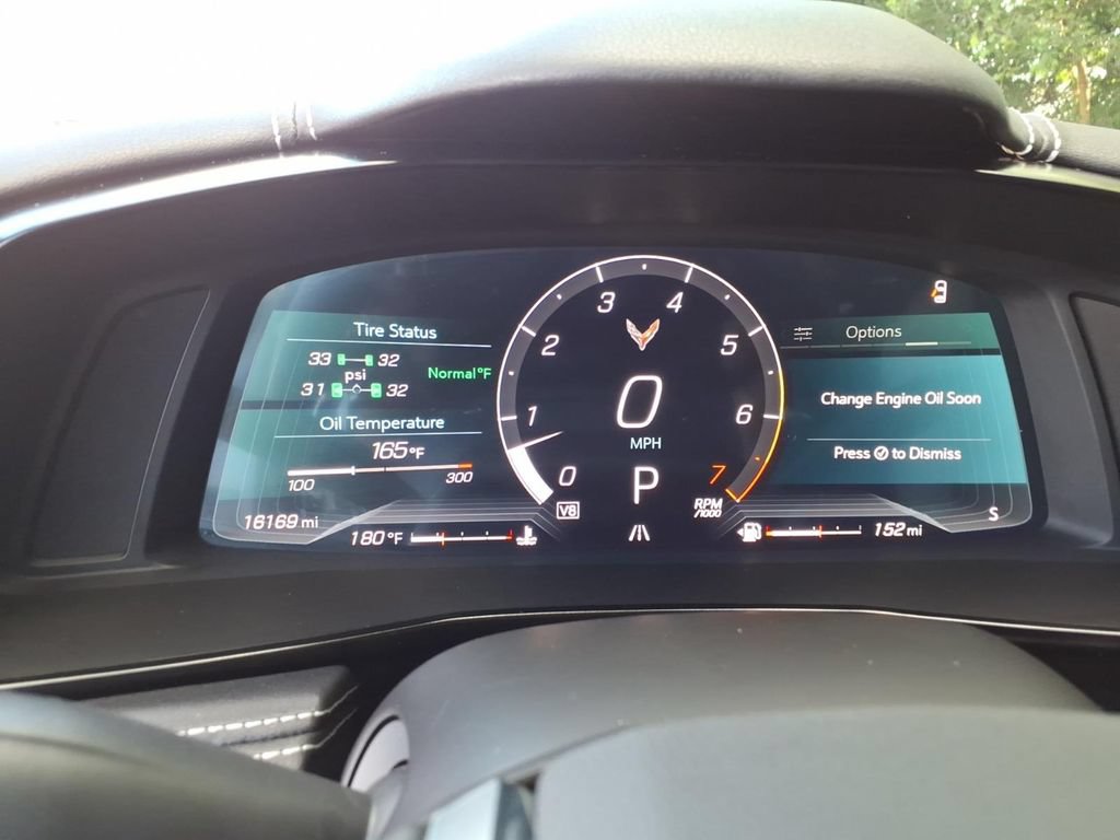Used 2024 Chevrolet Corvette Stingray Preferred Cpe w/ Z51 Performance Package RWD image 20