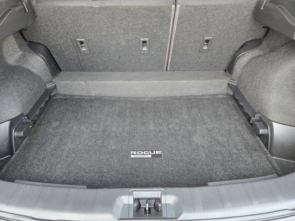 Used 2022 Nissan Rogue Sport S FWD image 21
