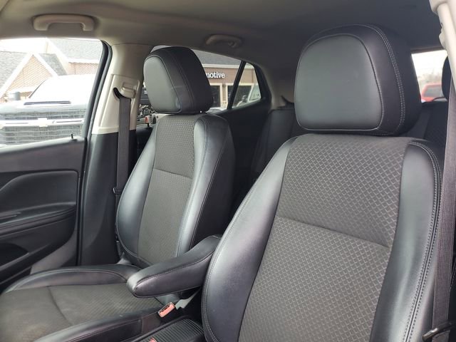 Used 2022 Buick Encore Preferred w/ Safety Package image 12