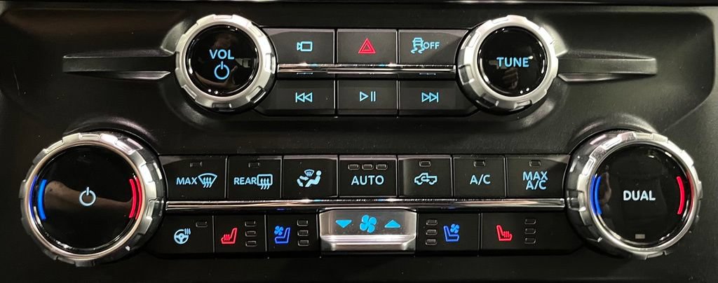Used 2026 Ford F450 Platinum AWD/4WD image 39
