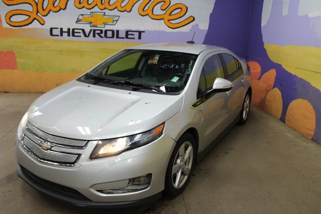 Used 2015 Chevrolet Volt FWD image 4