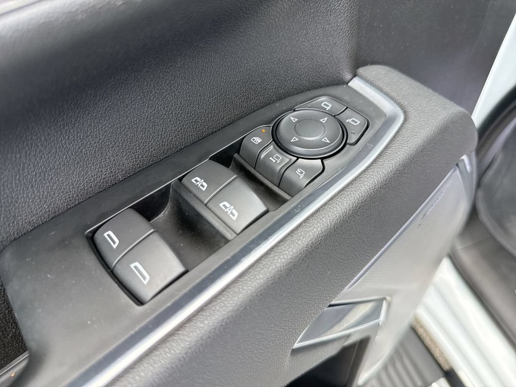 Used 2025 Chevrolet Silverado 3500 High Country w/ High Country Premium Package AWD/4WD image 13