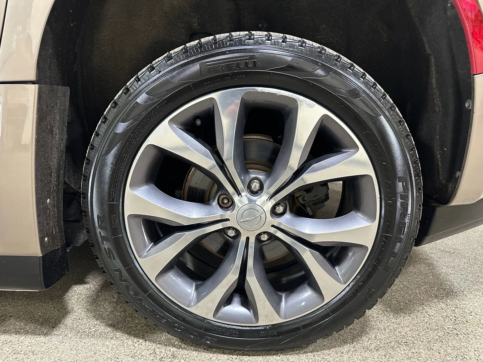 Used 2017 Chrysler Pacifica Limited w/ Advanced Safetytec Group image 70