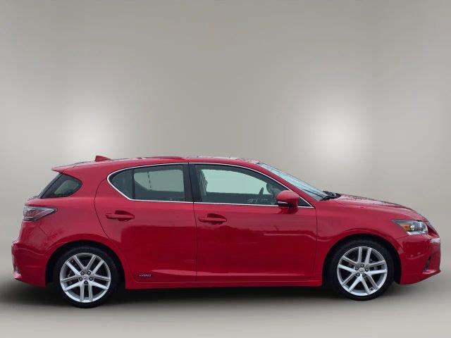 Used 2015 Lexus CT 200h image 4