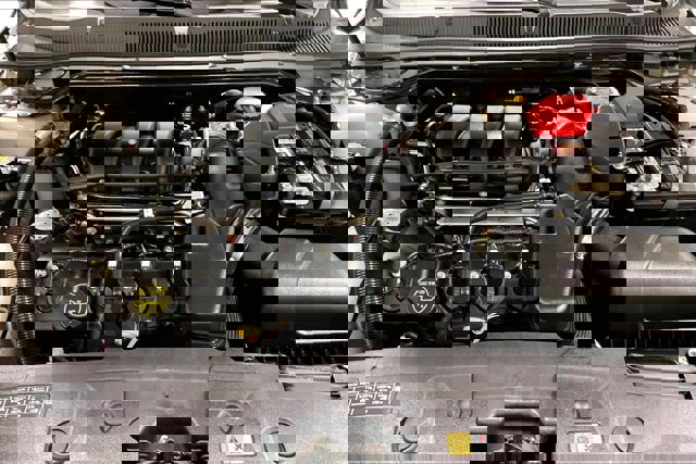 Used 2018 Ford Taurus SE FWD image 10