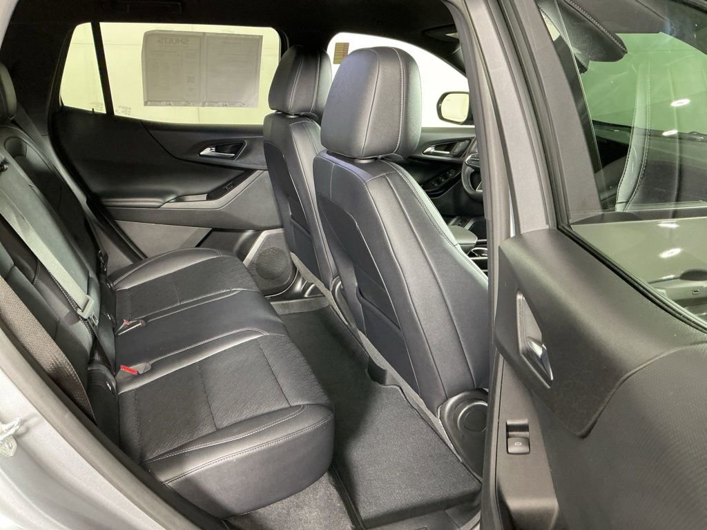 Used 2025 Chevrolet Equinox LT w/ Convenience Package II AWD/4WD image 5