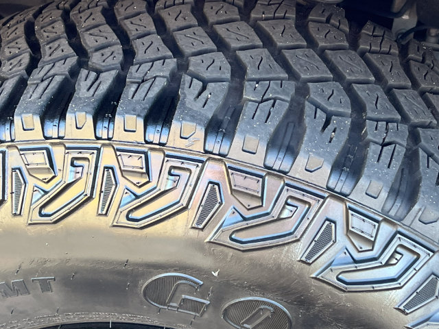 Used 2023 Ford Bronco Wildtrak AWD/4WD image 7