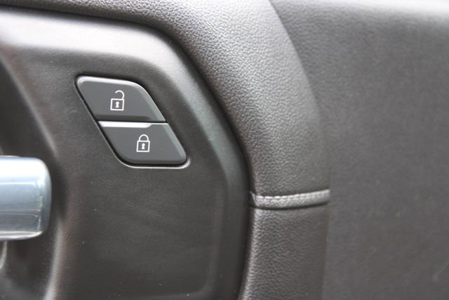 Used 2020 Chevrolet Silverado 1500 RST w/ All-Star Edition RWD image 15