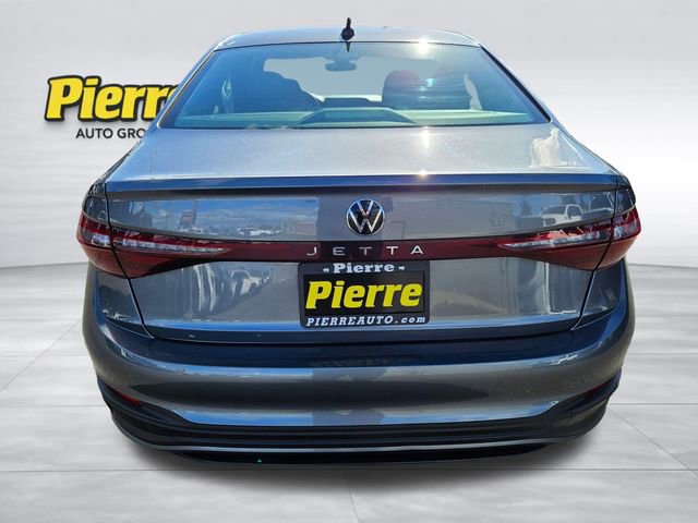 Used 2025 Volkswagen Jetta Sport image 4